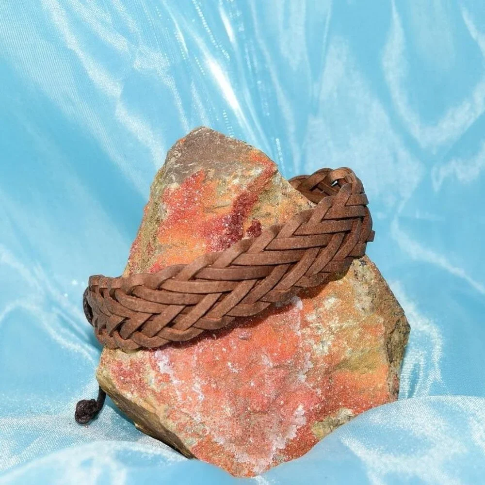 Tye Herringbone Mens Weathered Sliding Tie Brown Leather Bracelet Gift Packaged